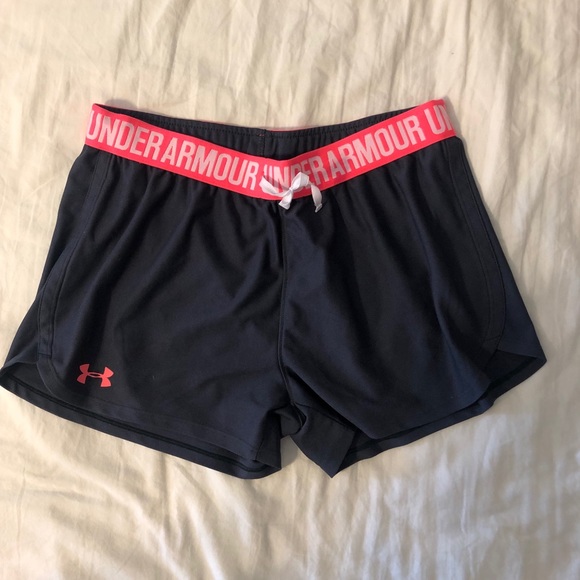 Under Armour shorts - Picture 2 of 3